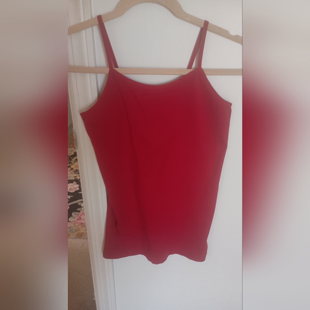 Tank Tops - Picture 2 of 3